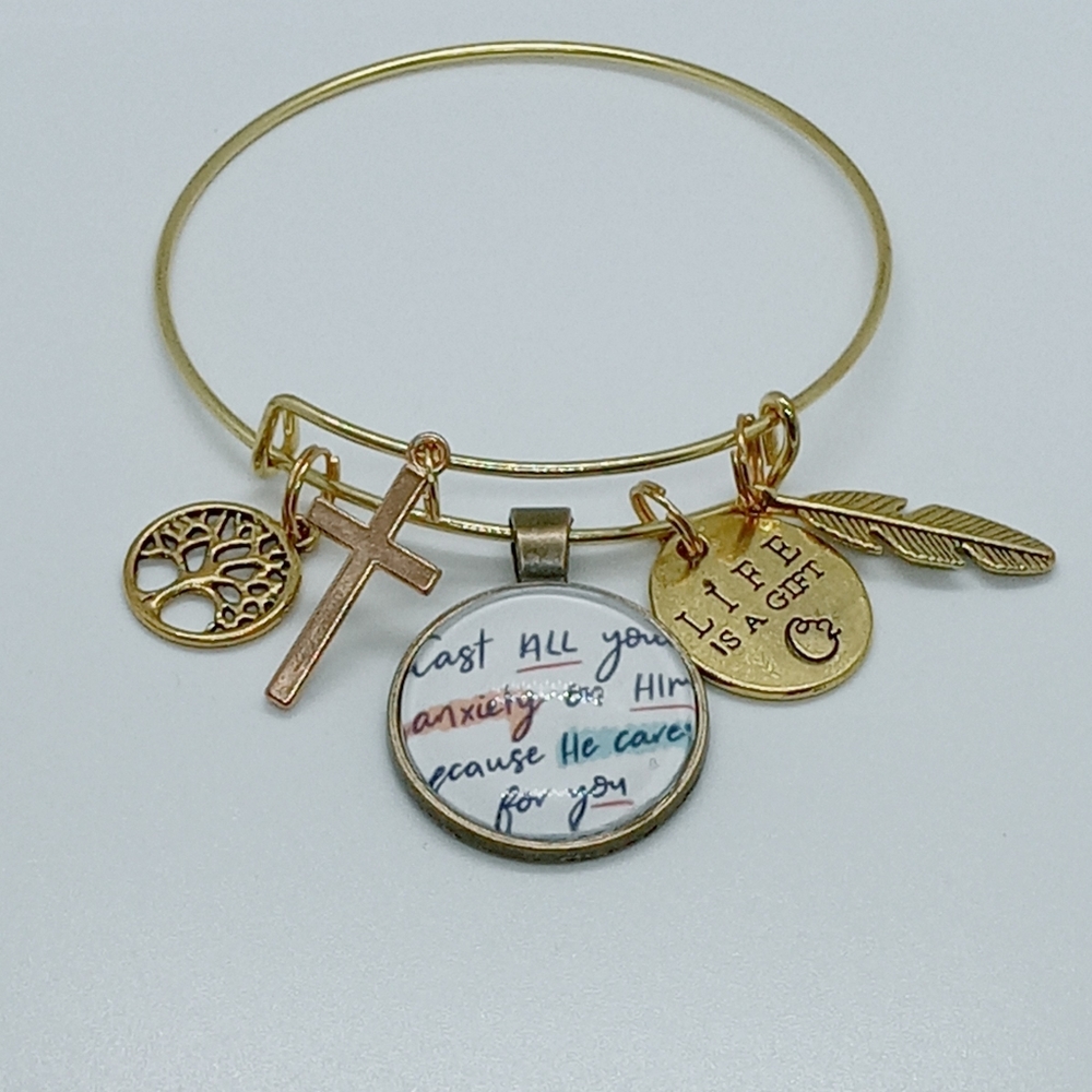 Closer Bracelet